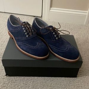New Johnston & Murphy Ellington Wingtip Navy Suede Shoes